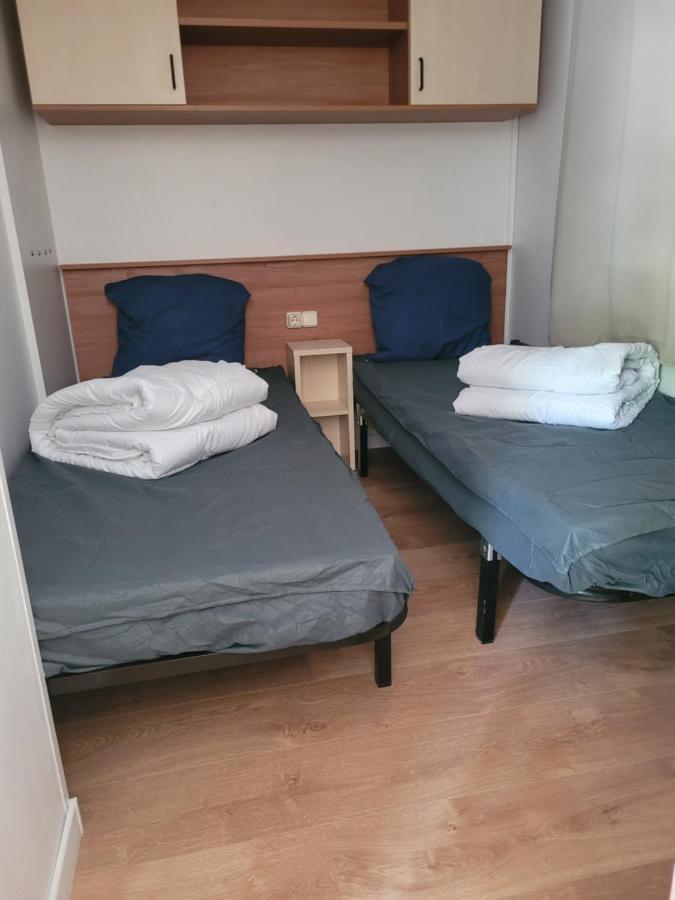 Mobil Home De Patricia Et Franck A سيجيان المظهر الخارجي الصورة