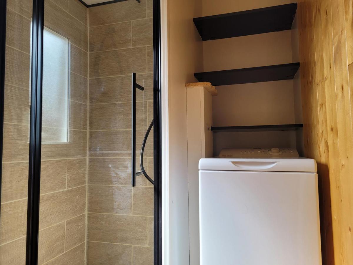 Mobil Home De Patricia Et Franck A سيجيان المظهر الخارجي الصورة